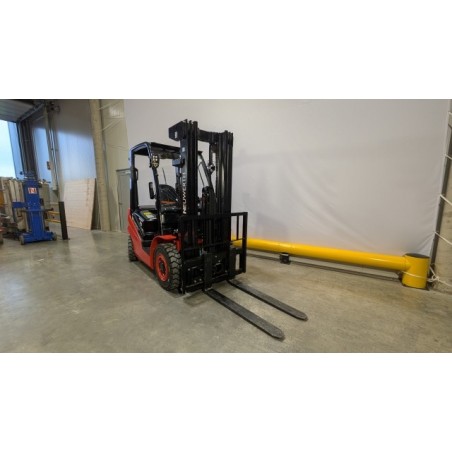 NEUWERTH Logistics SA - Hangcha - CPCD25-X2H7F1 - Chariot-élévateur Diesel