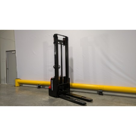 NEUWERTH Logistics SA - Hangcha - CDD12-AMC2-L - Gerbeur électrique NEUWERTH Logistics SA - Hangcha - CDD12-AMC2-L - Gerbeur électrique