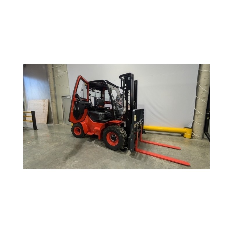 NEUWERTH Logistics SA - Hangcha - CPCD25-XW98E-RT2 - Chariot-élévateur Diesel