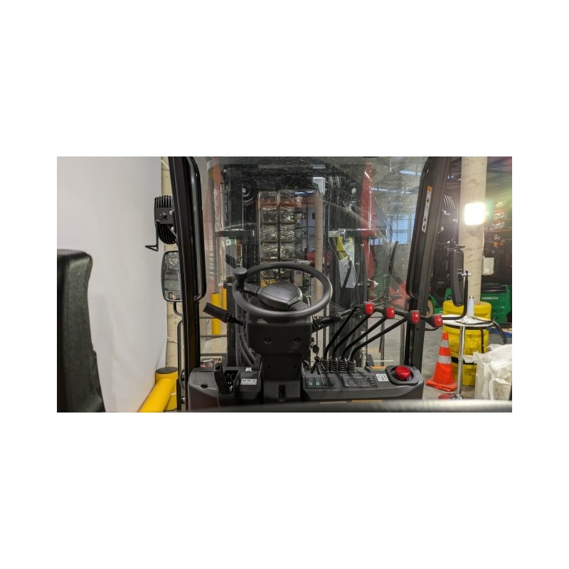 NEUWERTH Logistics SA - Hangcha - CPCD25-XW98C-RT4 - Tout-terrain 4x4