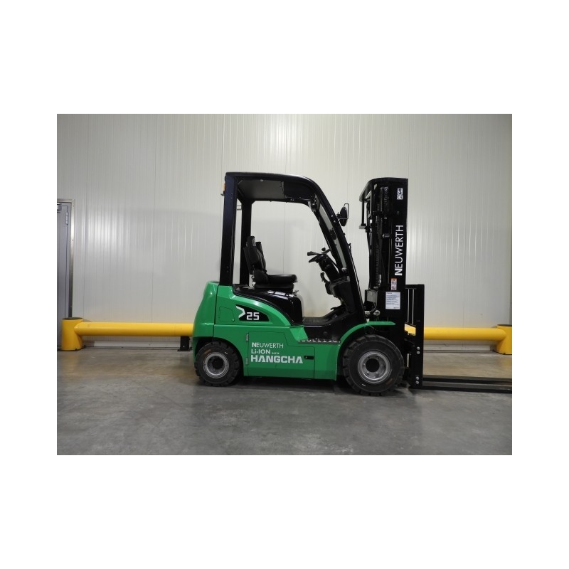 NEUWERTH Logistics SA - Hangcha - CPD25-XD4-SI21 - Chariot-élévateur électrique