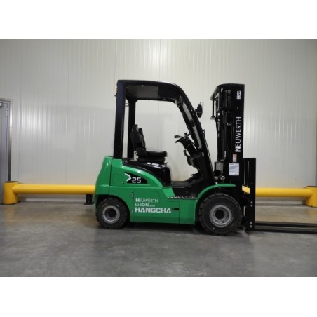 NEUWERTH Logistics SA - Hangcha - CPD25-XD4-SI21 - Chariot-élévateur électrique