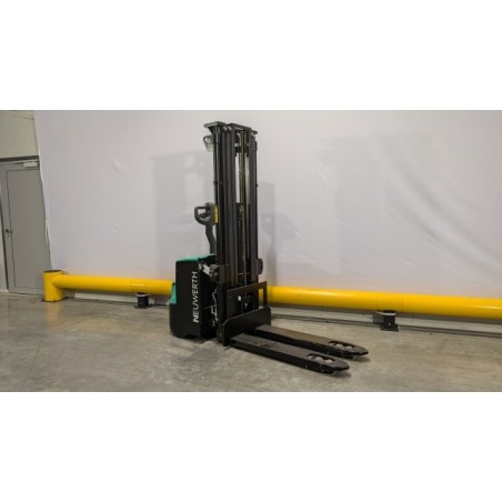 NEUWERTH Logistics SA - Mitsubishi - SBP12N3I - Gerbeur électrique NEUWERTH Logistics SA - Mitsubishi - SBP12N3I - Gerbeur électrique