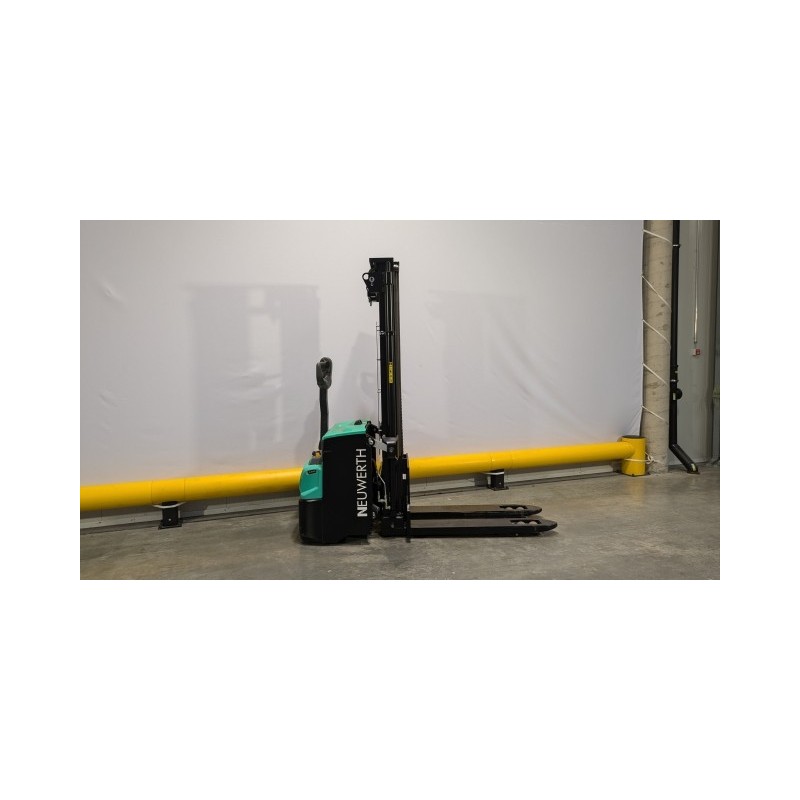 NEUWERTH Logistics SA - Mitsubishi - SBP12N3I - Gerbeur électrique NEUWERTH Logistics SA - Mitsubishi - SBP12N3I - Gerbeur électrique