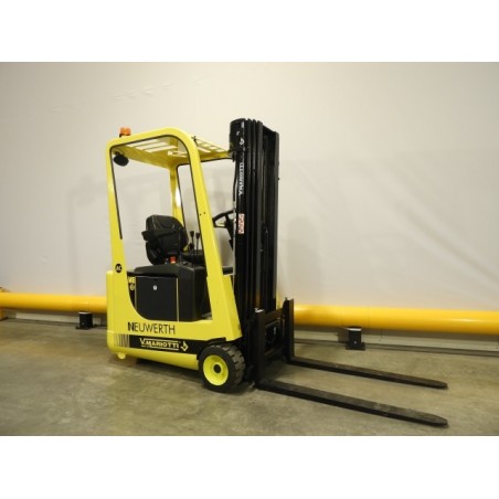 NEUWERTH Logistics SA - Mariotti - ME 12 - Chariot-élévateur électrique NEUWERTH Logistics SA - Mariotti - ME 12 - Chariot-élévateur électrique