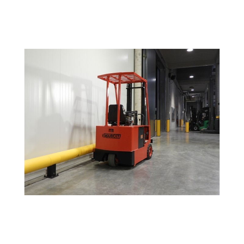 NEUWERTH Logistics SA - Mariotti - fcb 3/13 - Chariot-élévateur électrique NEUWERTH Logistics SA - Mariotti - fcb 3/13 - Chariot-élévateur électrique
