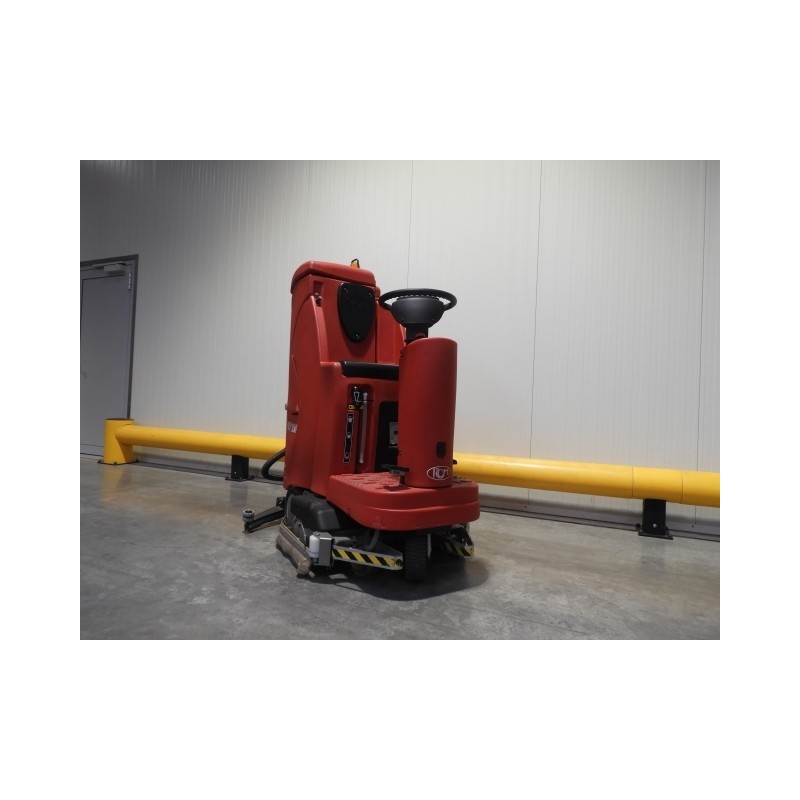 NEUWERTH Logistics SA - Rcm - ELAN 702R - Autolaveuse NEUWERTH Logistics SA - Rcm - ELAN 702R - Autolaveuse