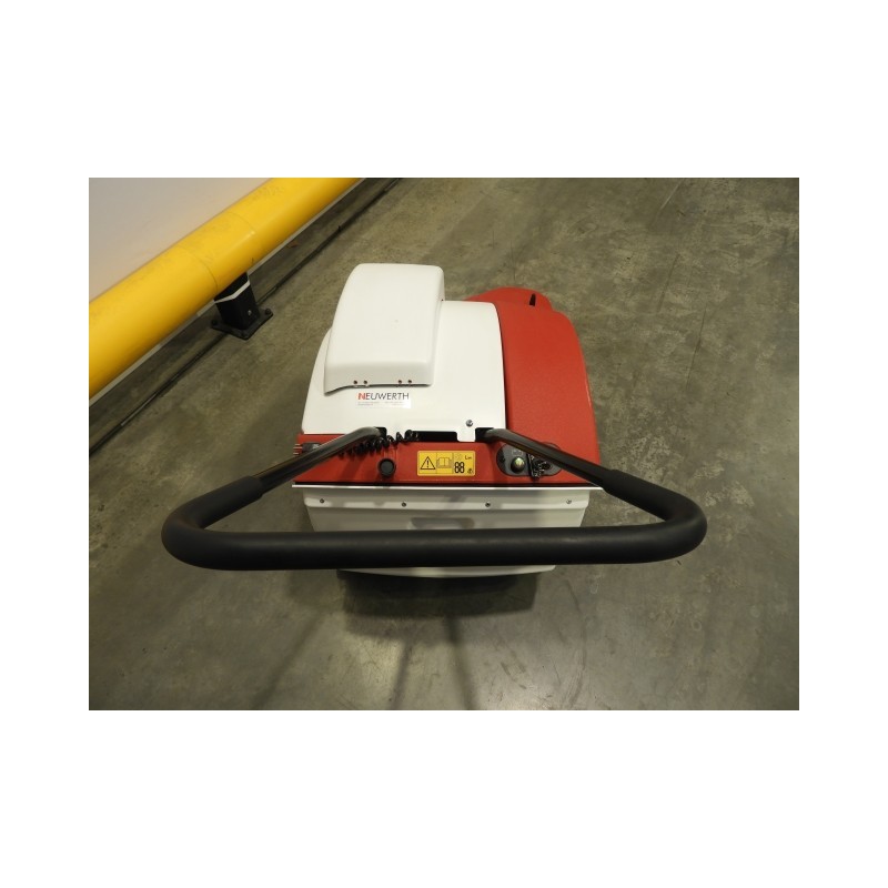 NEUWERTH Logistics SA - Rcm - ALFA E - Balayeuse