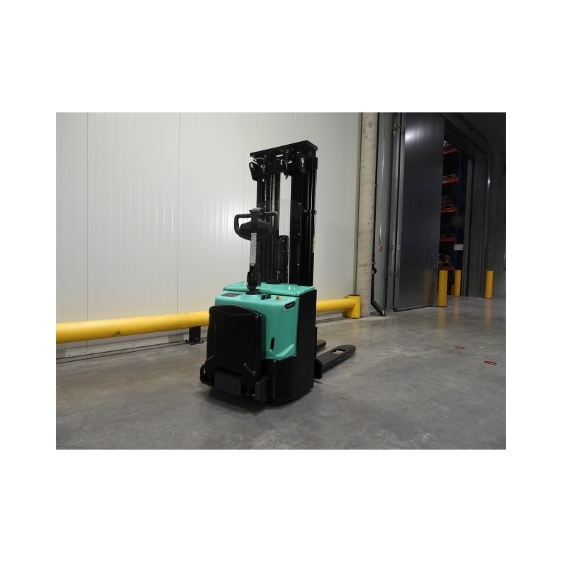 NEUWERTH Logistics SA - Mitsubishi - SBP12N3R - Gerbeur électrique