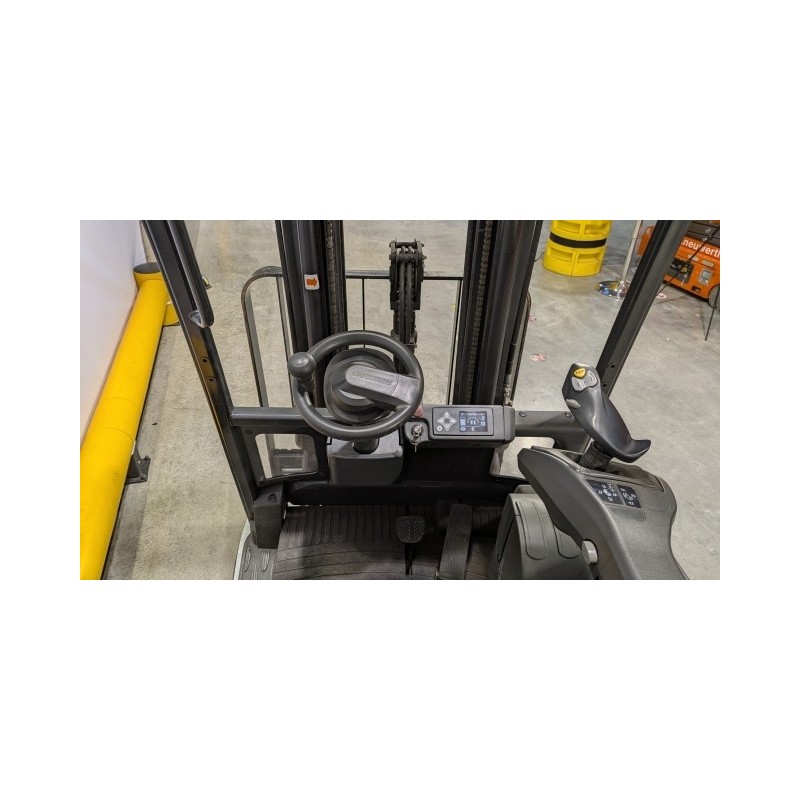 NEUWERTH Logistics SA - Atlet - TX3-18 - Chariot-élévateur électrique