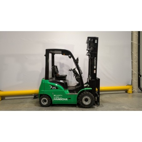 NEUWERTH Logistics SA - Hangcha - CPD25-XD6-SI21 - Chariot-élévateur électrique
