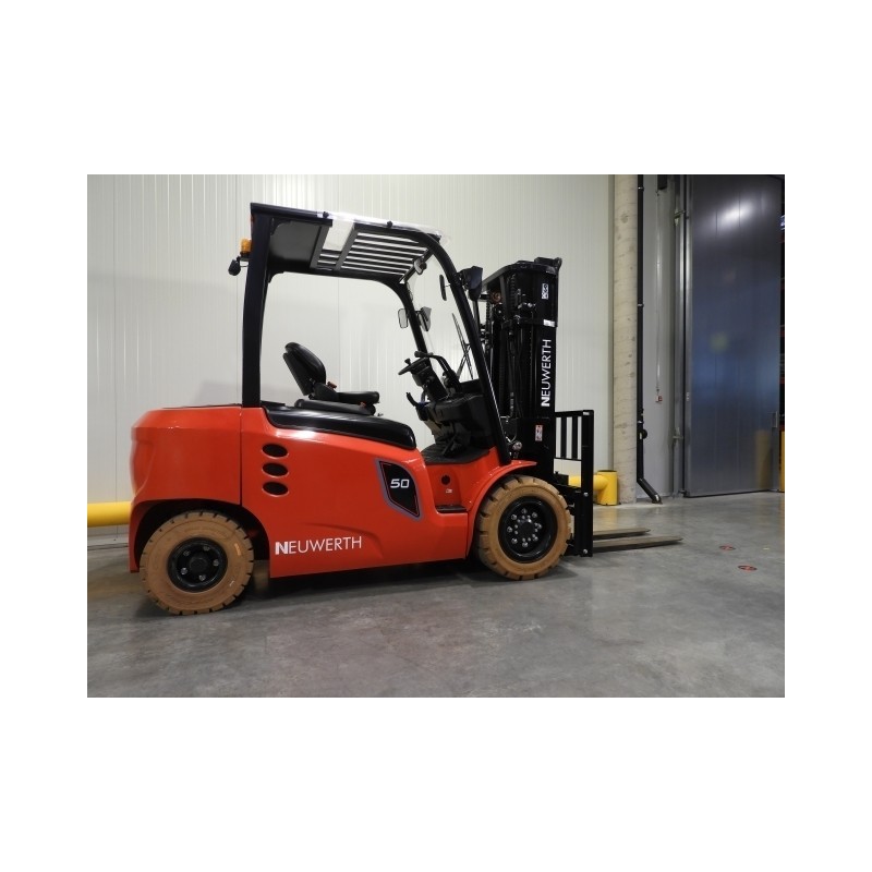 NEUWERTH Logistics SA - Hangcha - CPD50-XXC4 - Chariot-élévateur électrique