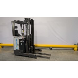 NEUWERTH Logistics SA - Atlet - UND 140 - Chariot à mât retractable 2