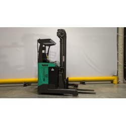 NEUWERTH Logistics SA - Mitsubishi - RB14N3L - Chariot à mât retractable