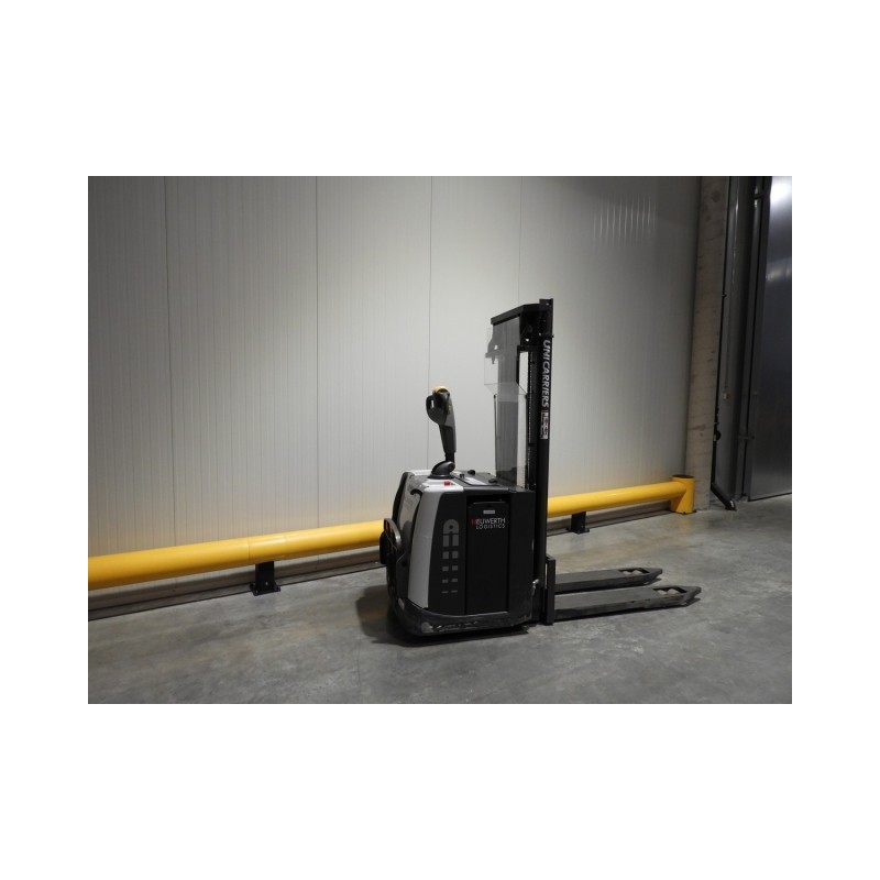 NEUWERTH Logistics SA - Atlet - PSP 125 - Gerbeur électrique