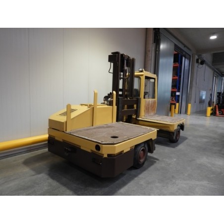 NEUWERTH Logistics SA - Bp - KH t 4 U - Chariot-élévateur latéral