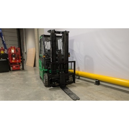 NEUWERTH Logistics SA - Hangcha - CPD18-XD4-SI16 - Chariot-élévateur électrique NEUWERTH Logistics SA - Hangcha - CPD18-XD4-SI16 - Chariot-élévateur électrique