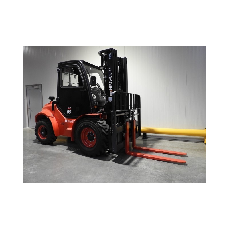 NEUWERTH Logistics SA - Hangcha - CPCD35-XW98C-RT4 - Chariot-élévateur Diesel NEUWERTH Logistics SA - Hangcha - CPCD35-XW98C-RT4 - Chariot-élévateur Diesel