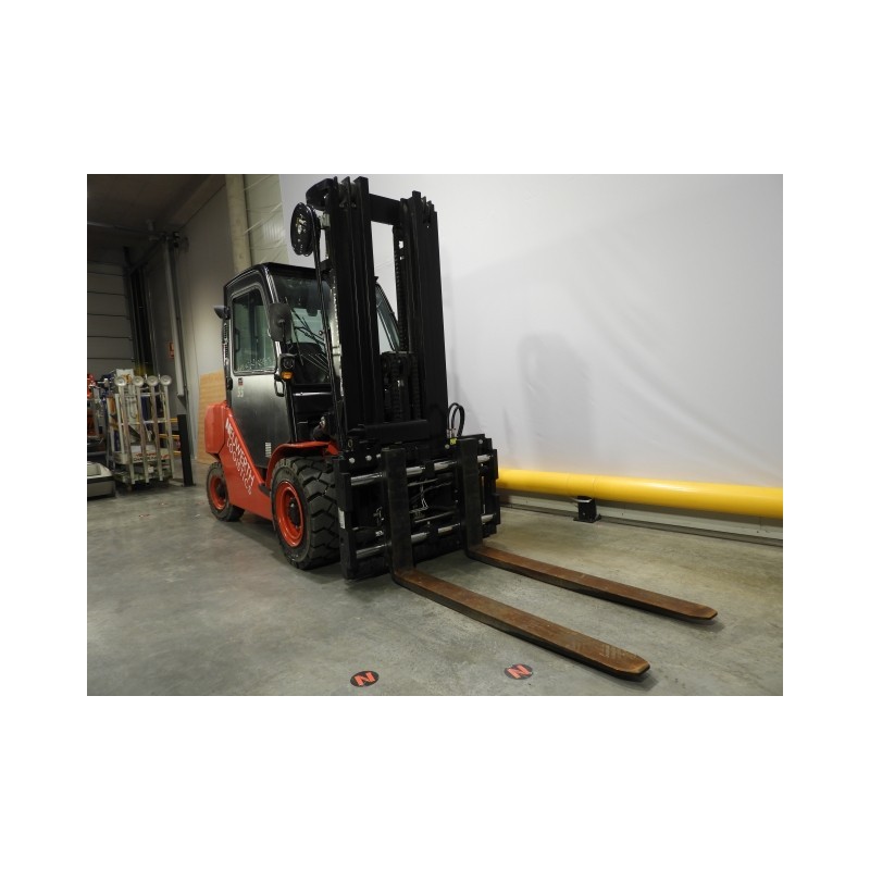 NEUWERTH Logistics SA - Hangcha - CPCD55-XXH8BN - Chariot-élévateur Diesel NEUWERTH Logistics SA - Hangcha - CPCD55-XXH8BN - Chariot-élévateur Diesel