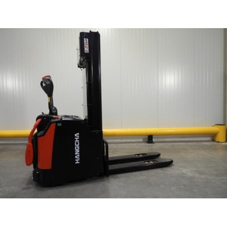 NEUWERTH Logistics SA - Hangcha - CDD16-AZ3S-L - Gerbeur électrique NEUWERTH Logistics SA - Hangcha - CDD16-AZ3S-L - Gerbeur électrique