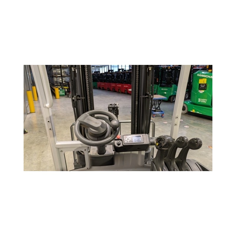 NEUWERTH Logistics SA - Atlet - TX3-16 - Chariot-élévateur électrique