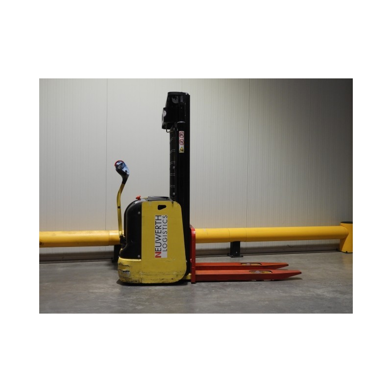 NEUWERTH Logistics SA - Hyster - S1.2-43 - Gerbeur électrique NEUWERTH Logistics SA - Hyster - S1.2-43 - Gerbeur électrique