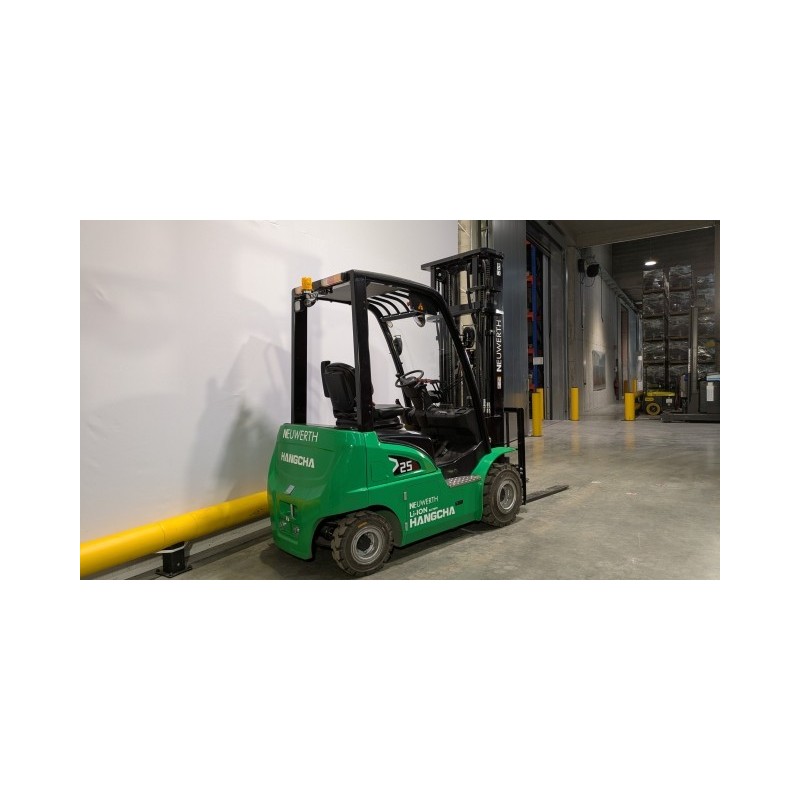 NEUWERTH Logistics SA - Hangcha - CPD25-XD6-SI21 - Chariot-élévateur électrique NEUWERTH Logistics SA - Hangcha - CPD25-XD6-SI21 - Chariot-élévateur électrique