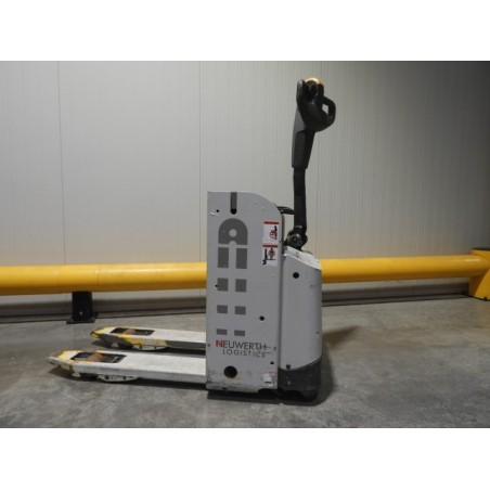 NEUWERTH Logistics SA - Atlet - PLL 180 - Transpalette électrique NEUWERTH Logistics SA - Atlet - PLL 180 - Transpalette électrique