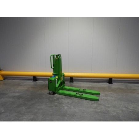 NEUWERTH Logistics SA - Neslift - SELFLOADER - 