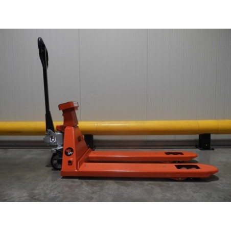 NEUWERTH Logistics SA - Neslift - TSB 2000 - NEUWERTH Logistics SA - Neslift - TSB 2000 -