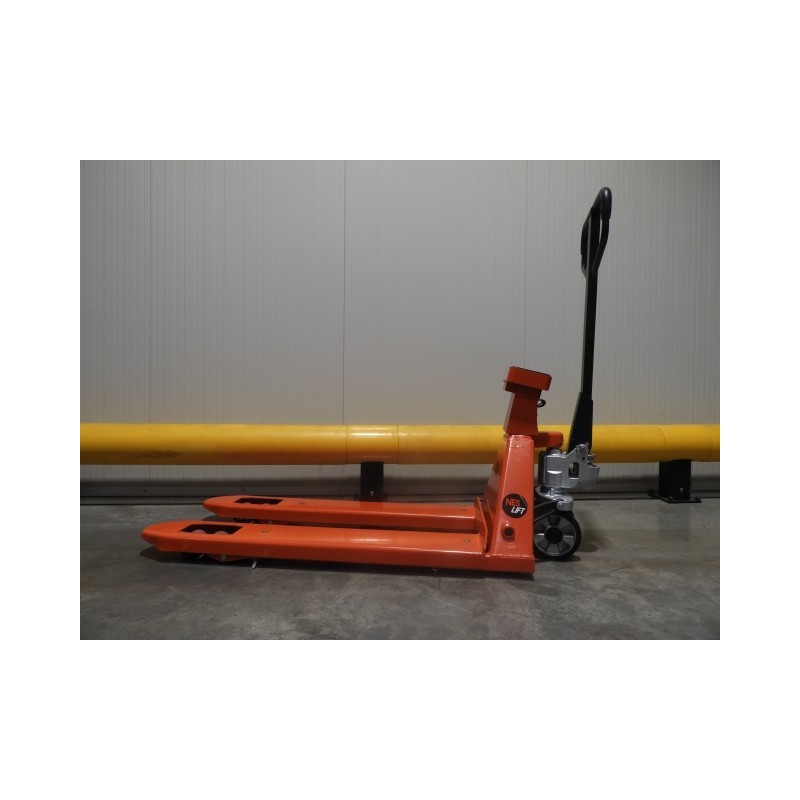 NEUWERTH Logistics SA - Neslift - TSB 2000 - NEUWERTH Logistics SA - Neslift - TSB 2000 -