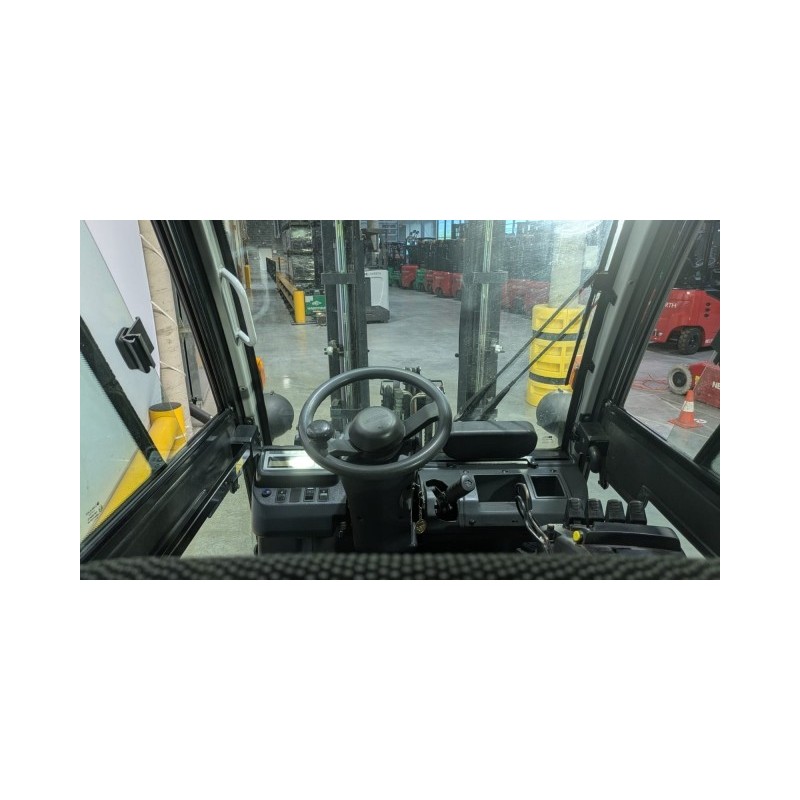 NEUWERTH Logistics SA - Tcm - FD18-E1 - Chariot-élévateur Diesel