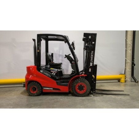 NEUWERTH Logistics SA - Hangcha - CPCD25-X2H7F1 - Chariot-élévateur Diesel