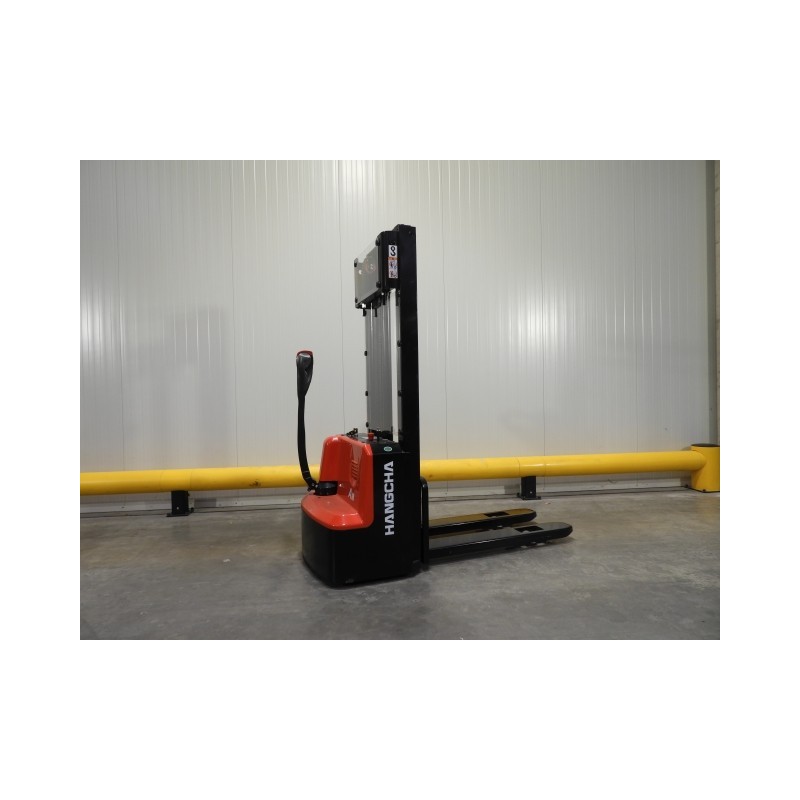 NEUWERTH Logistics SA - Hangcha - CDD10-AMC1-SZ - Gerbeur électrique NEUWERTH Logistics SA - Hangcha - CDD10-AMC1-SZ - Gerbeur électrique