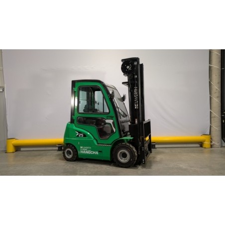 NEUWERTH Logistics SA - Hangcha - CPD25-XD4-SI21 - Chariot-élévateur électrique