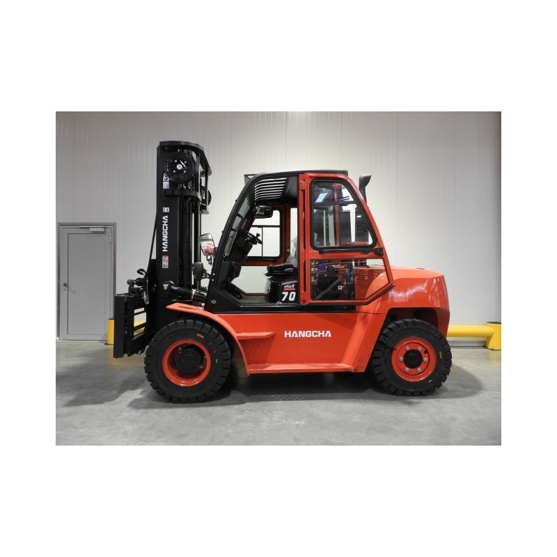 NEUWERTH Logistics SA - Hangcha - CPCD70-XW95G - Chariot-élévateur Diesel