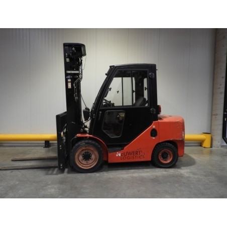 NEUWERTH Logistics SA - Hangcha - CPCD35-XW33F - Chariot-élévateur Diesel