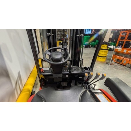 NEUWERTH Logistics SA - Hangcha - CPDS16-AC8G - Chariot-élévateur électrique