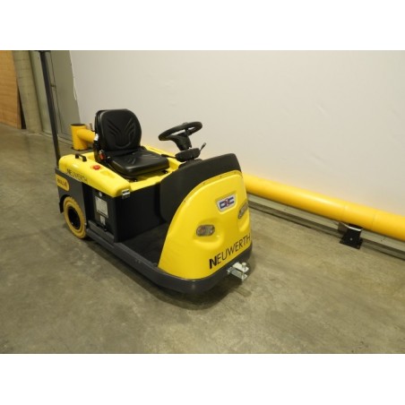 NEUWERTH Logistics SA - Dec - BULL 5N - Tracteur électrique NEUWERTH Logistics SA - Dec - BULL 5N - Tracteur électrique