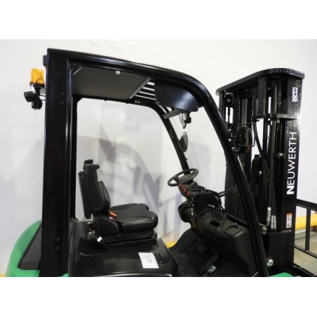 NEUWERTH Logistics SA - Hangcha - CPD25-XD6-SI21 - Chariot-élévateur électrique