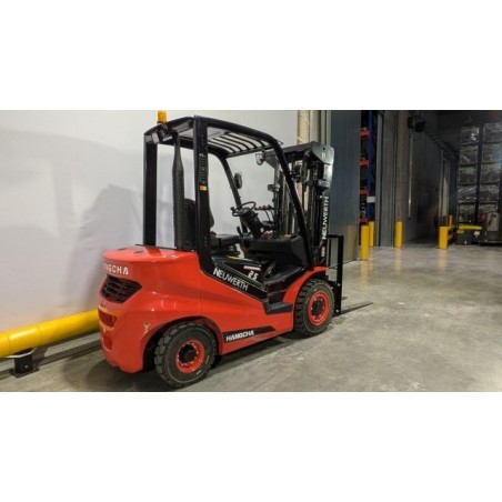 NEUWERTH Logistics SA - Hangcha - CPCD25-X2H7F1 - Chariot-élévateur Diesel