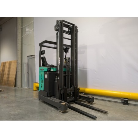 NEUWERTH Logistics SA - Mitsubishi - RB16N3 - Chariot à mât retractable