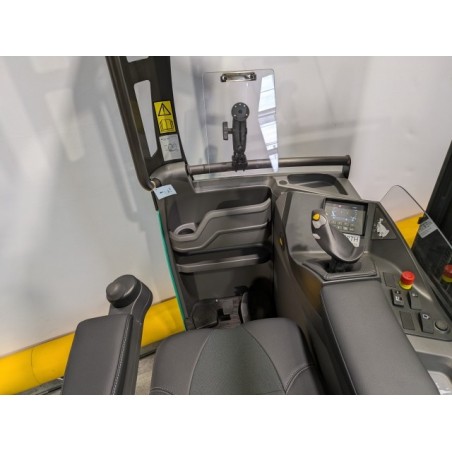 NEUWERTH Logistics SA - Mitsubishi - RB16N3 - Chariot à mât retractable