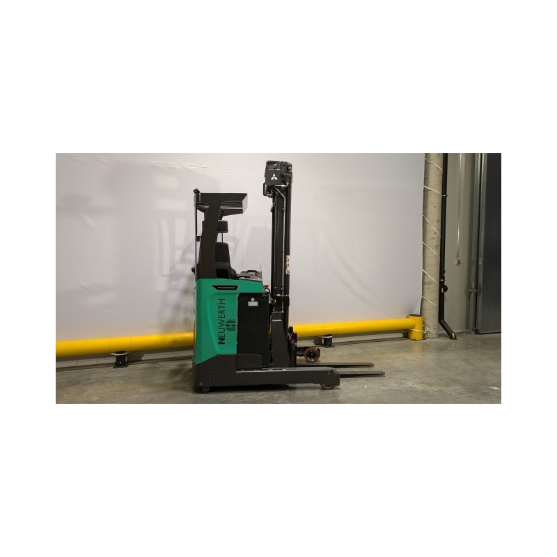 NEUWERTH Logistics SA - Mitsubishi - RB14N3L - Chariot à mât retractable