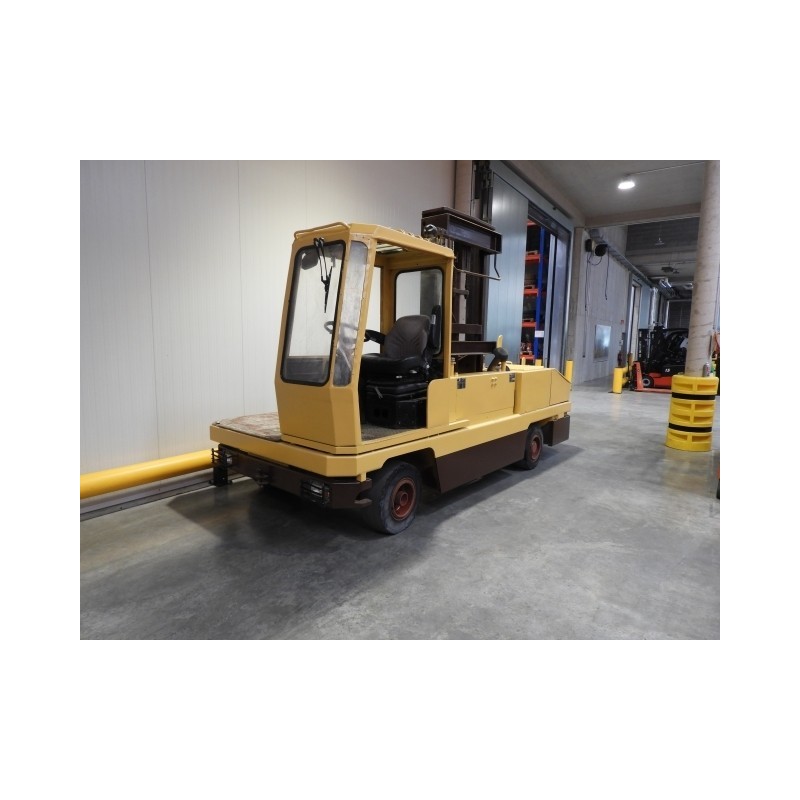 NEUWERTH Logistics SA - Bp - KH t 4 U - Chariot-élévateur latéral