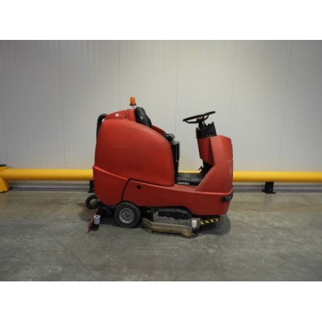 NEUWERTH Logistics SA - Rcm - JUMBO 962 - Autolaveuse