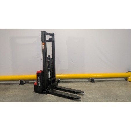 NEUWERTH Logistics SA - Hangcha - CDD12-WS - Gerbeur électrique NEUWERTH Logistics SA - Hangcha - CDD12-WS - Gerbeur électrique