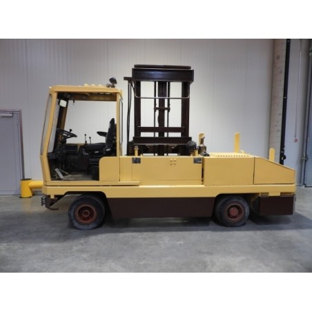 NEUWERTH Logistics SA - Bp - KH t 4 U - Chariot-élévateur latéral NEUWERTH Logistics SA - Bp - KH t 4 U - Chariot-élévateur latéral