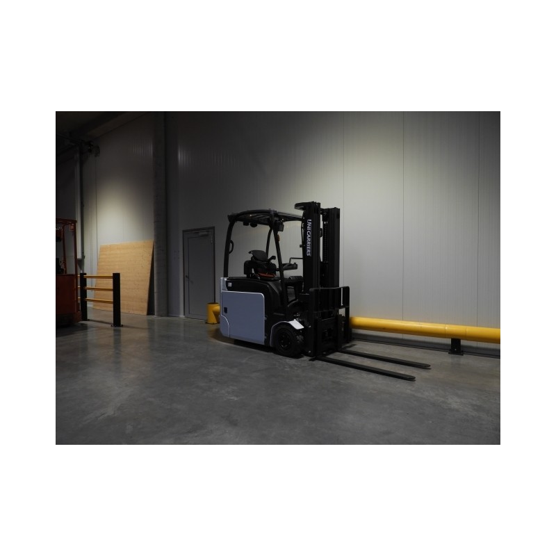 NEUWERTH Logistics SA - Atlet - TX3-16 - Chariot-élévateur électrique NEUWERTH Logistics SA - Atlet - TX3-16 - Chariot-élévateur électrique