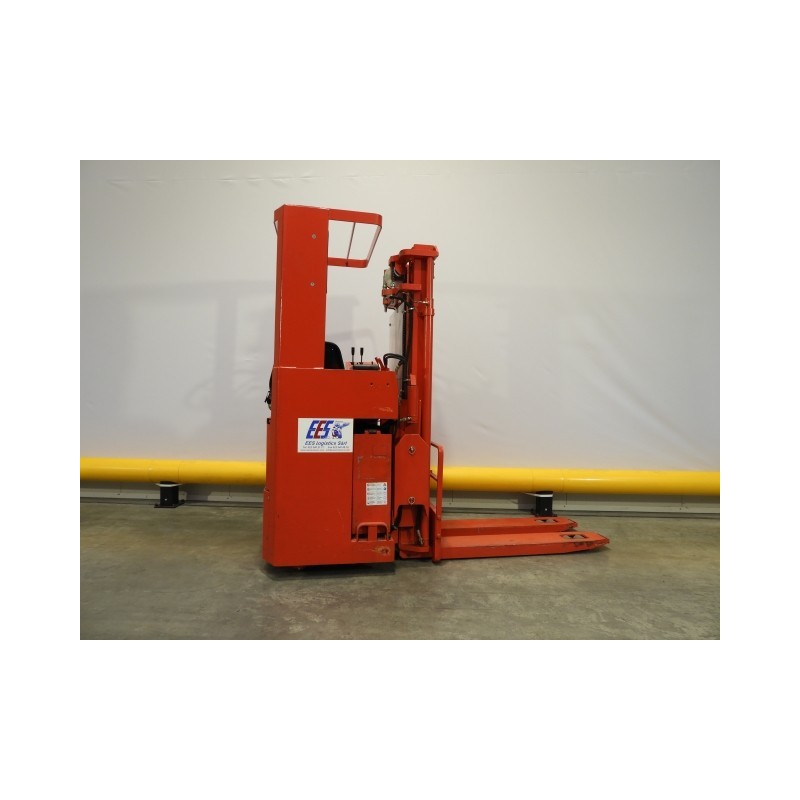 NEUWERTH Logistics SA - Icem - gte 16 410 - Gerbeur électrique NEUWERTH Logistics SA - Icem - gte 16 410 - Gerbeur électrique